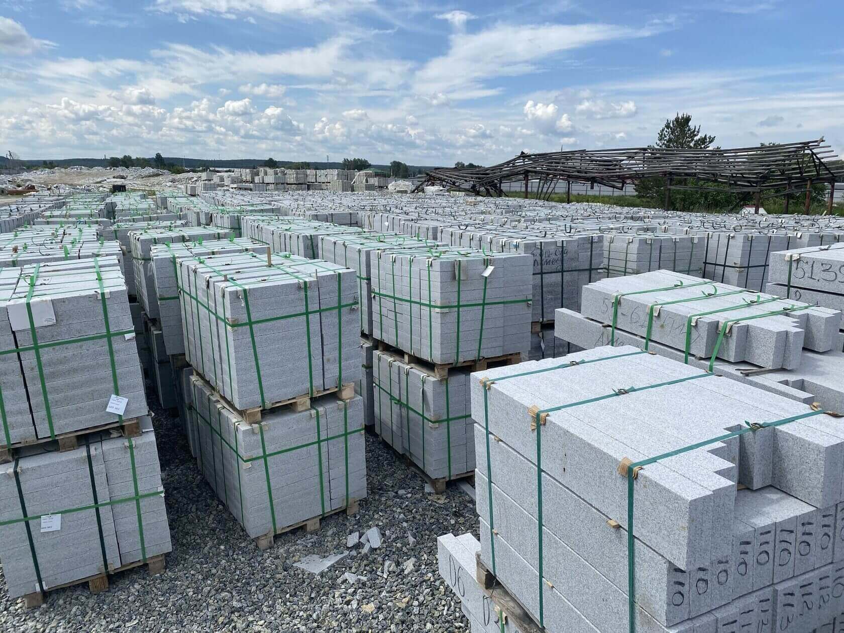 ДО 17 000 м² ПРОДУКЦИИ ЕЖЕМЕСЯЧНО В Осколе